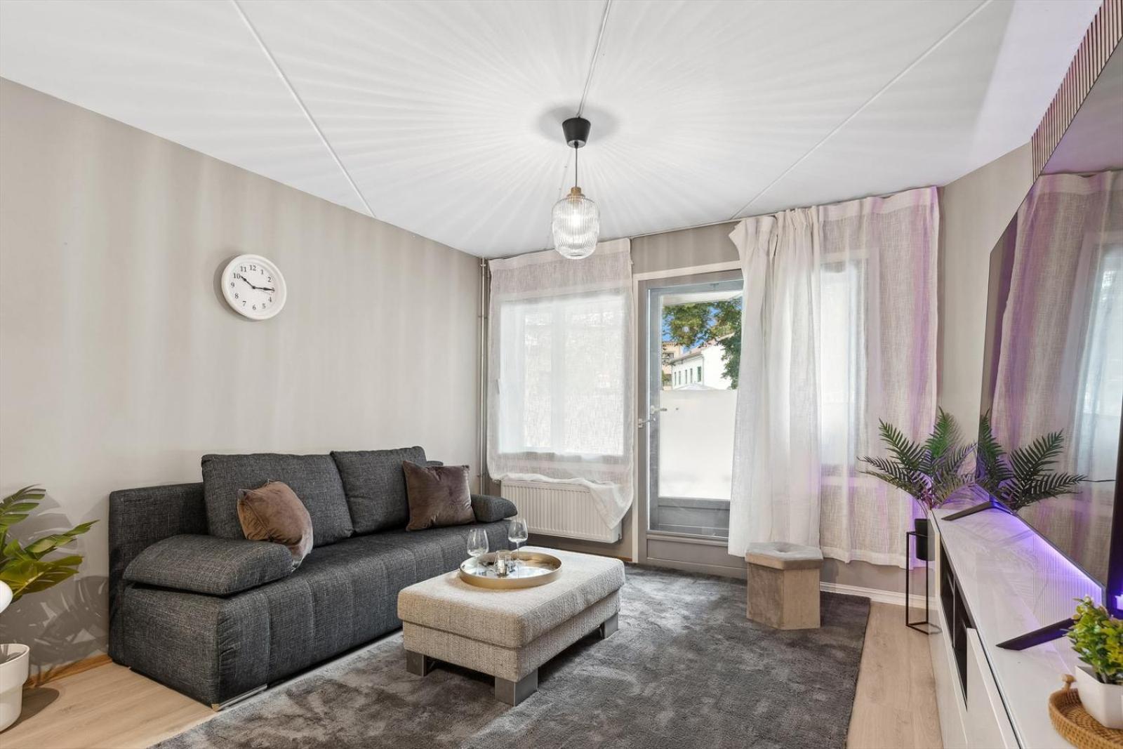 Happy Days Relaxing With Smart Solutions Shared With One Other Bedroom * Oslo