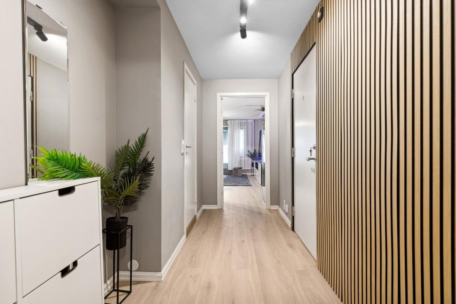 Pensionat Happy Days Relaxing With Smart Solutions Shared With One Other Bedroom