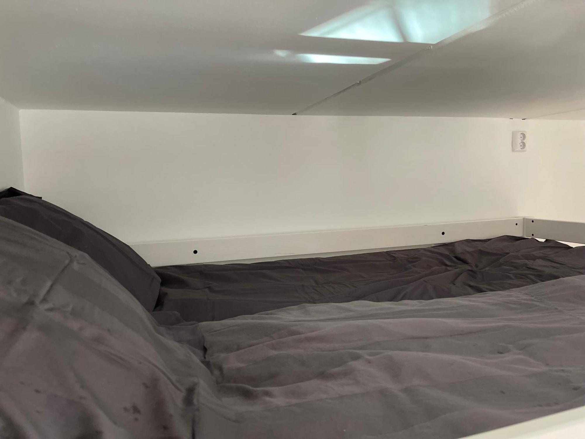 Happy Days Relaxing With Smart Solutions Shared With One Other Bedroom Oslo