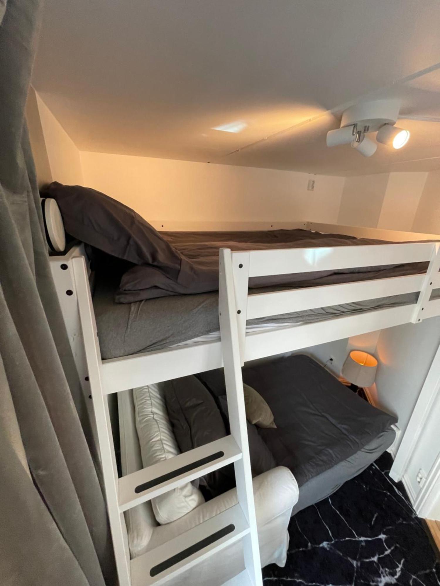 Pensionat Happy Days Relaxing With Smart Solutions Shared With One Other Bedroom *